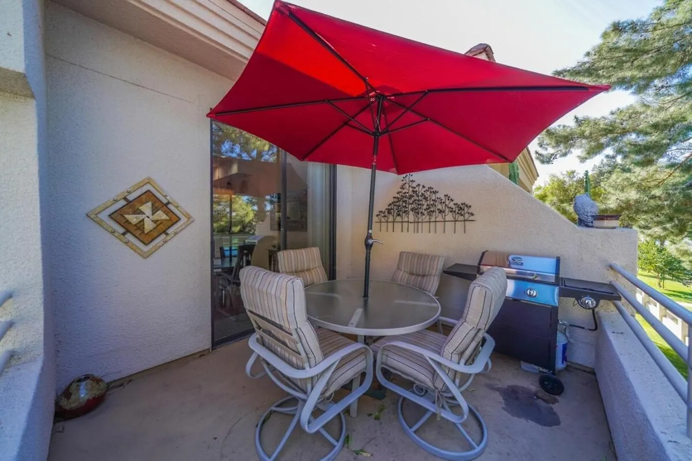 Waterfront-2Nd Flr-3Br-Fireworks-Private-Gated Villa Scottsdale