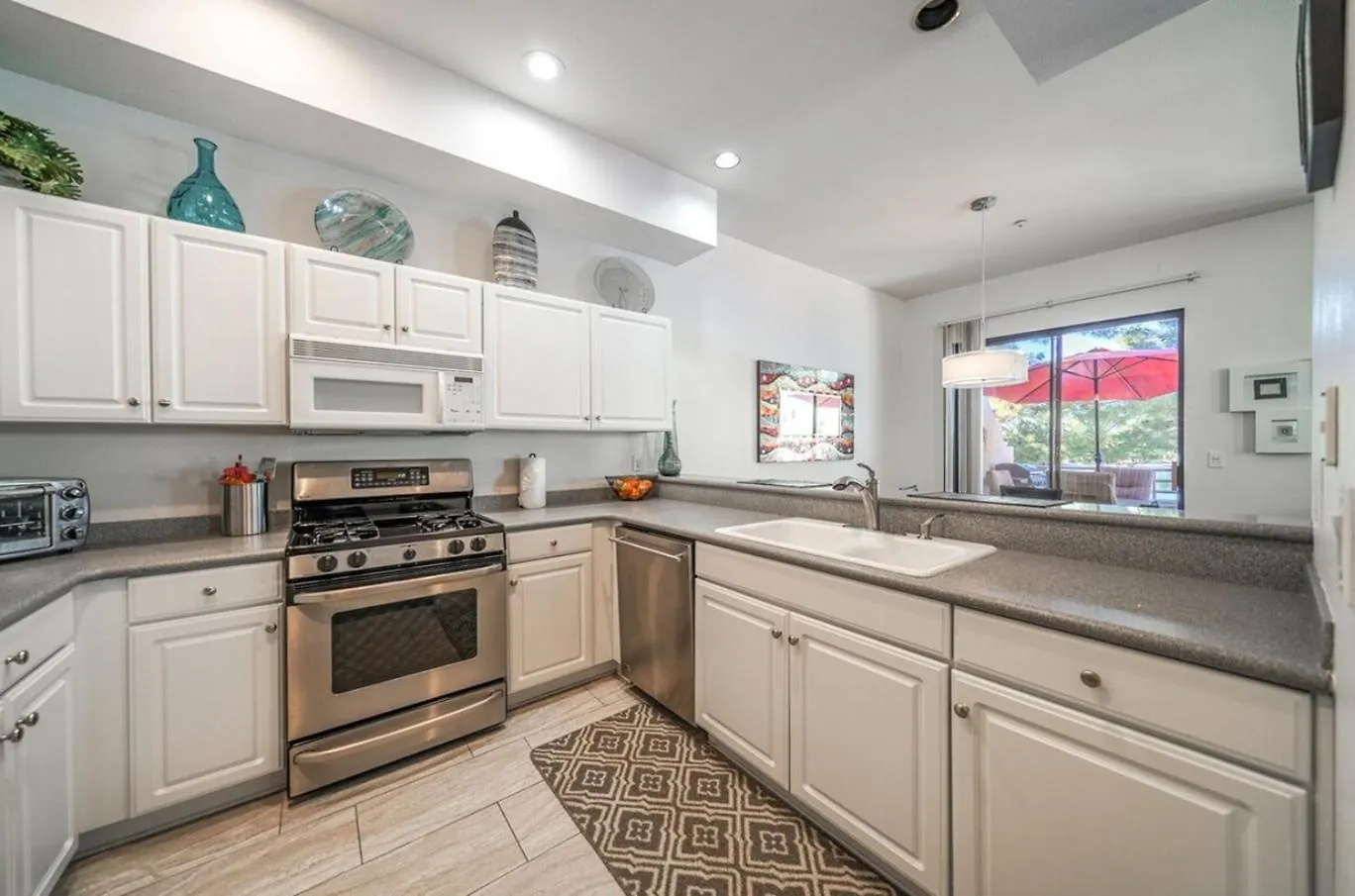 Waterfront-2Nd Flr-3Br-Fireworks-Private-Gated Villa Scottsdale 0*,